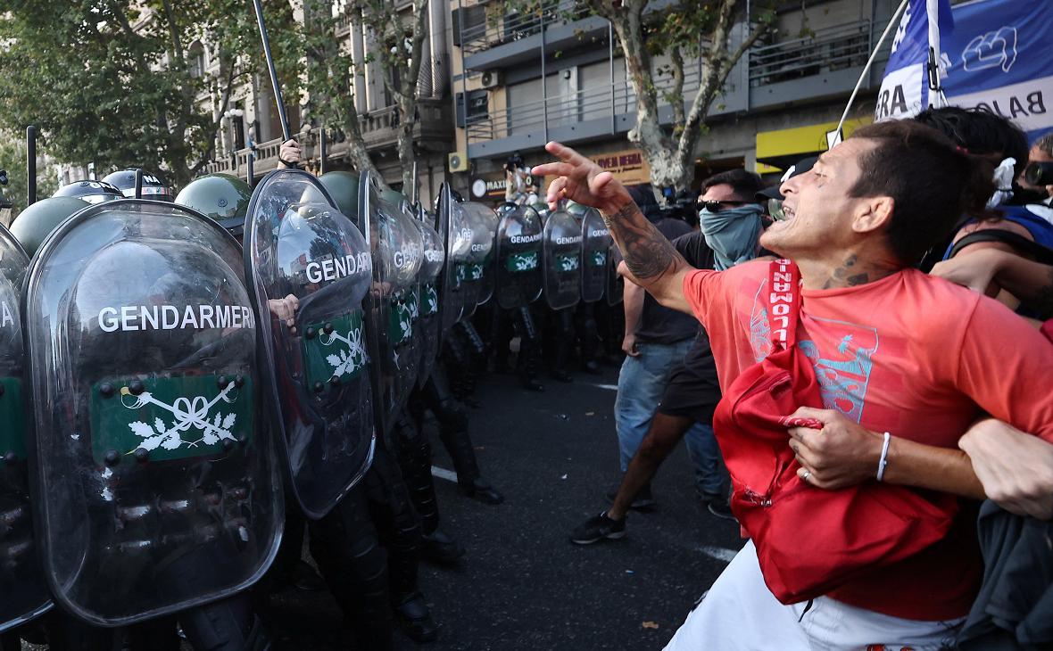 :Agustin Marcarian / Reuters qhiddriekihurkm